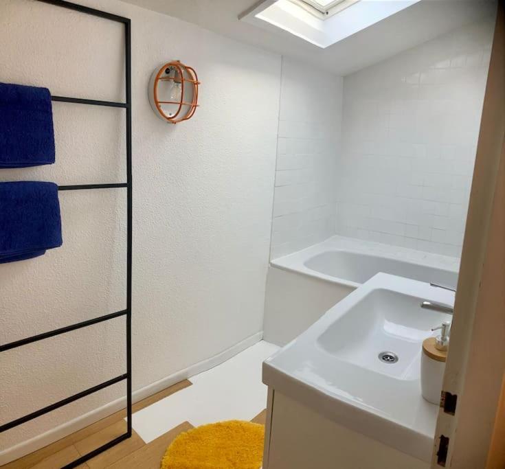 Charmant Appartement Pop - Arty Thonon-les-Bains Exterior photo