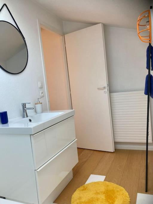 Charmant Appartement Pop - Arty Thonon-les-Bains Exterior photo
