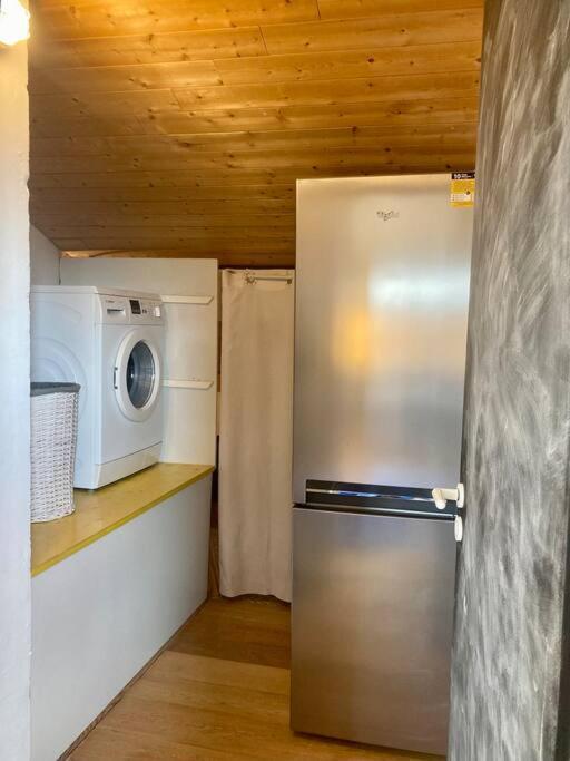 Charmant Appartement Pop - Arty Thonon-les-Bains Exterior photo