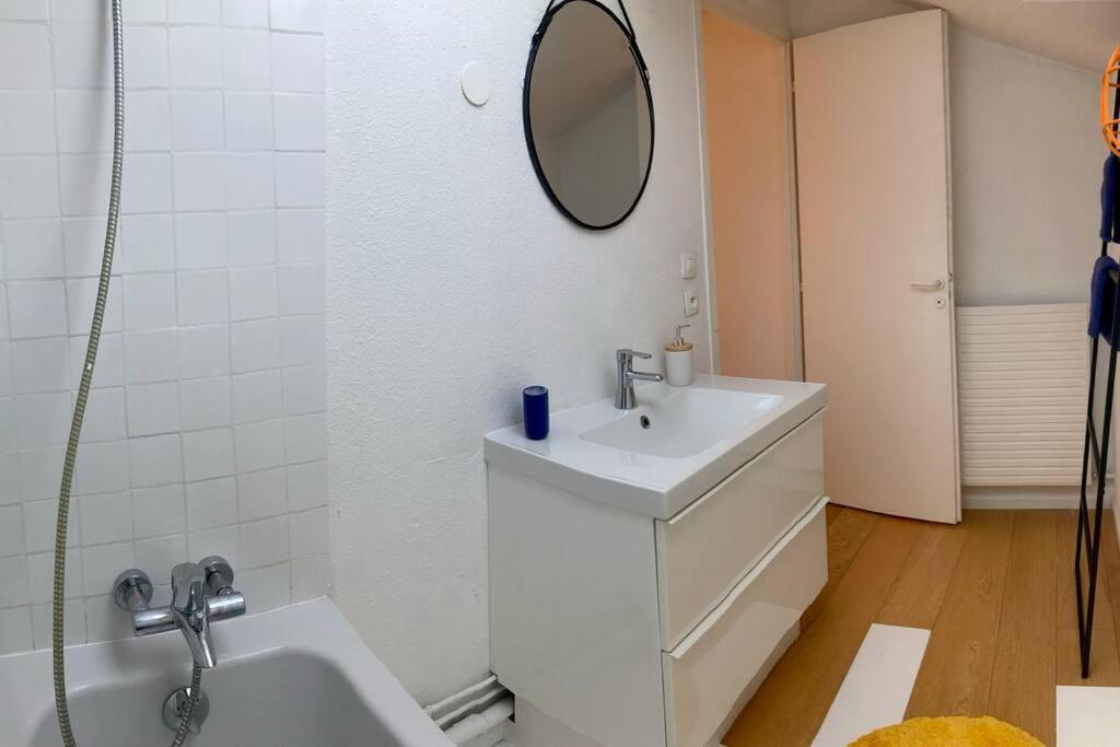 Charmant Appartement Pop - Arty Thonon-les-Bains Exterior photo